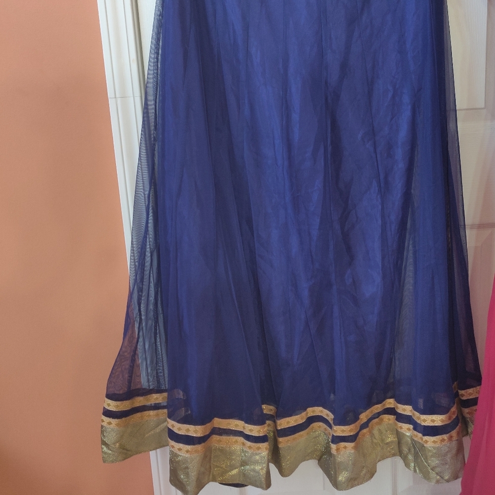 Indian blue salwar kameez with lehenga - Picture 4 of 4